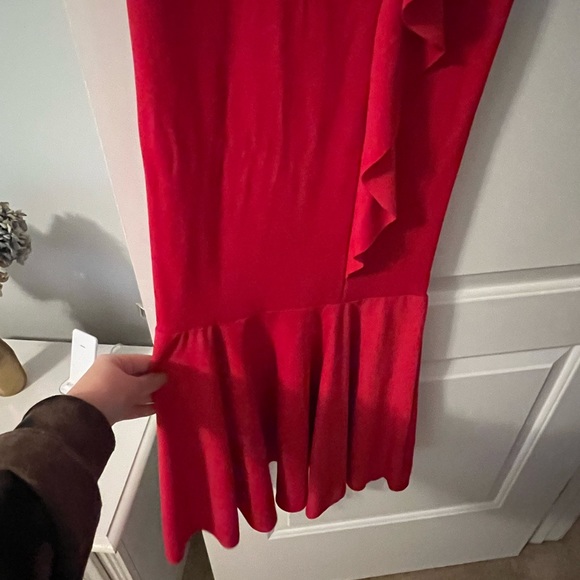 PrettyLittleThing Red Dress - Picture 7 of 9